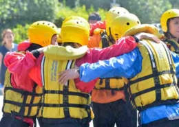 team building a rafting marmore